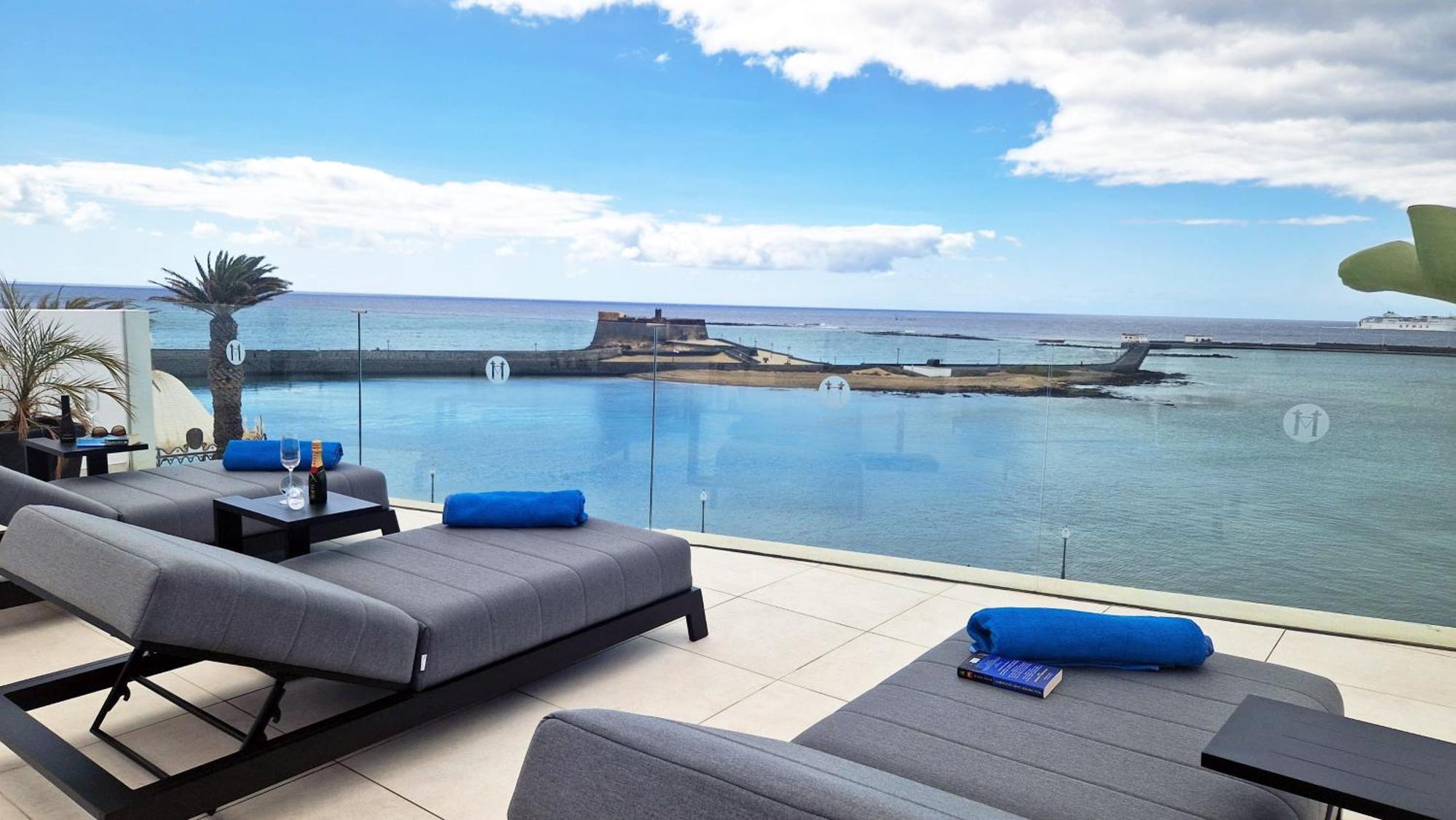 Blue Marina Suites - Boutique Apartments Arrecife  Exterior foto