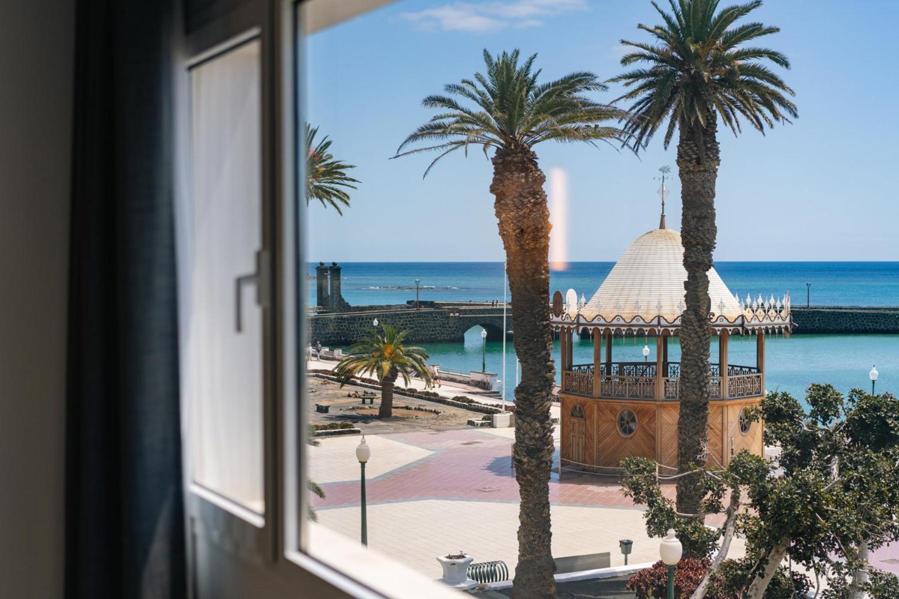 Blue Marina Suites - Boutique Apartments Arrecife  Exterior foto